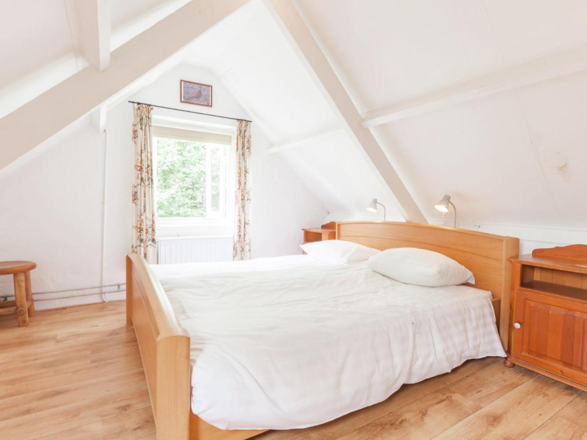 Cozy Holiday Home Near Forest In Баарн Екстериор снимка